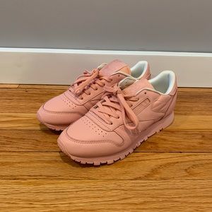 Reebok Classic Pink